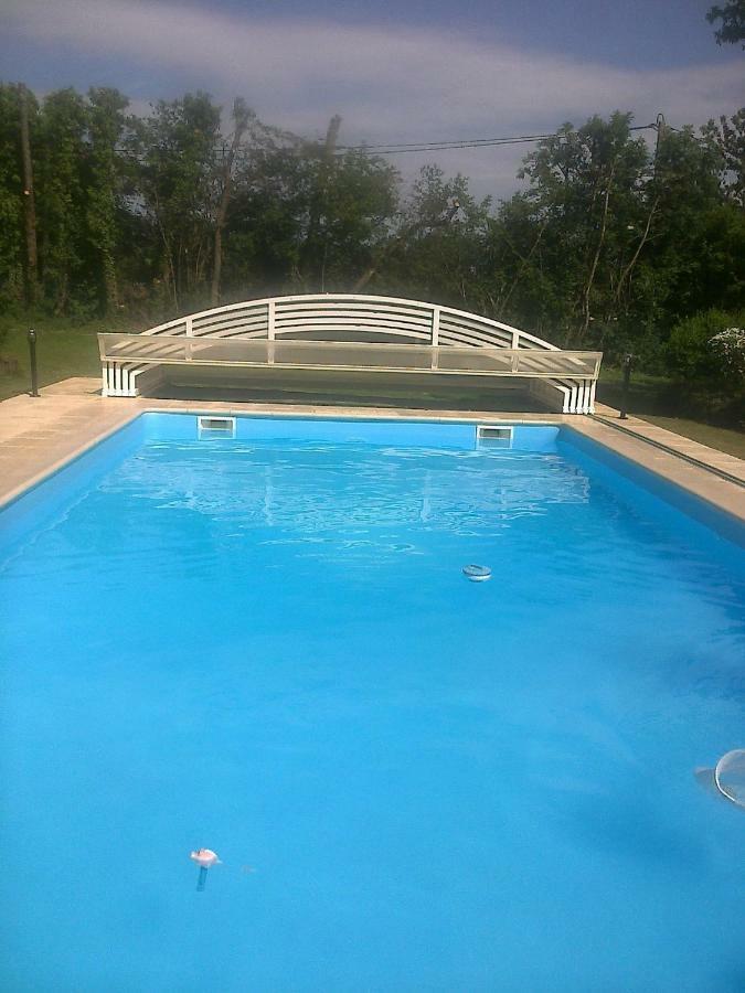 Les Ecureuils Bed & Breakfast Tramoyes Luaran gambar